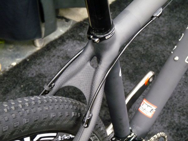 nahbs-2011-crumpton-29er-carbon-mountain-bike02